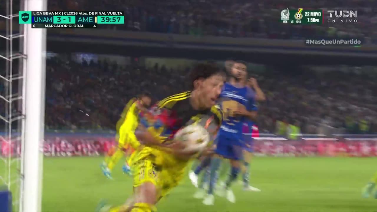 ¡Gol del América! Mano en el área y Zendejas anota desde los once pasos