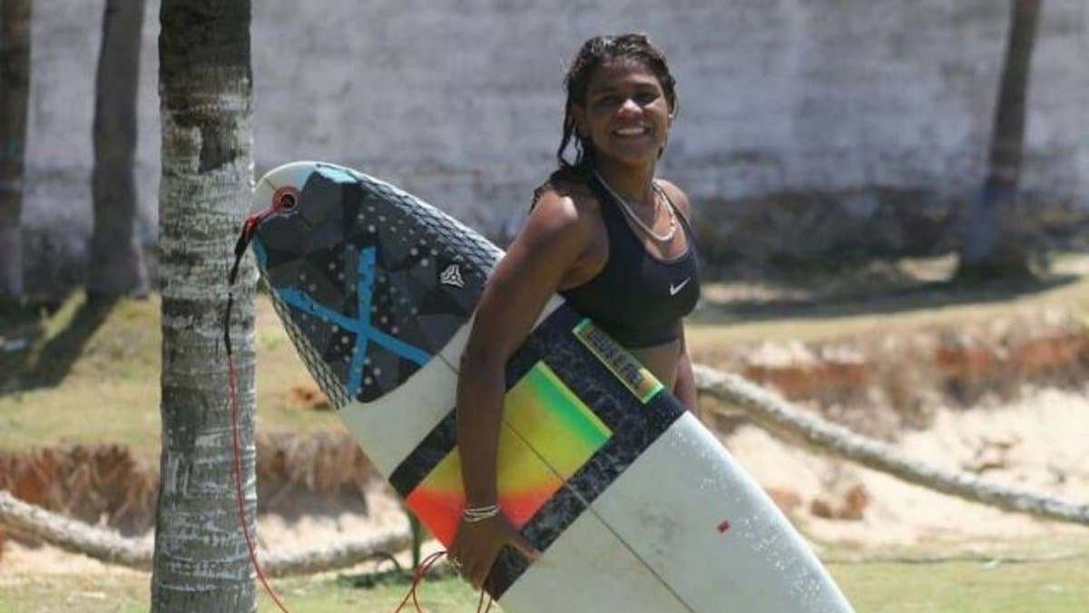 Fallece surfista brasileña a consecuencia de un rayo