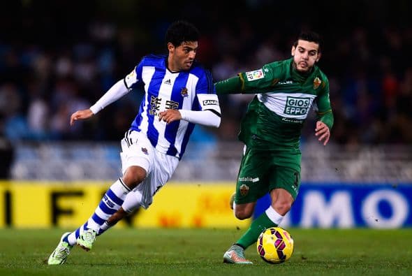 El delantero de la Real Sociedad es el que más actividad ha tenido en cuanto a juegos jugados con 15 de los 16 que se han disputado hasta el momento en la Liga española, además suma seis goles, con los que buscará rebasar su marca de 16 que logró la campaña pasada.