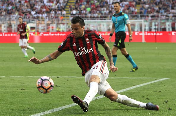 MILAN, ITALY - MAY 21: Leonel Vangioni of AC Milan in action during the Serie A match between AC Milan and Bologna FC at Stadio Giuseppe Meazza on May 21, 2017 in Milan, Italy. (Photo by Marco Luzzani/Getty Images)