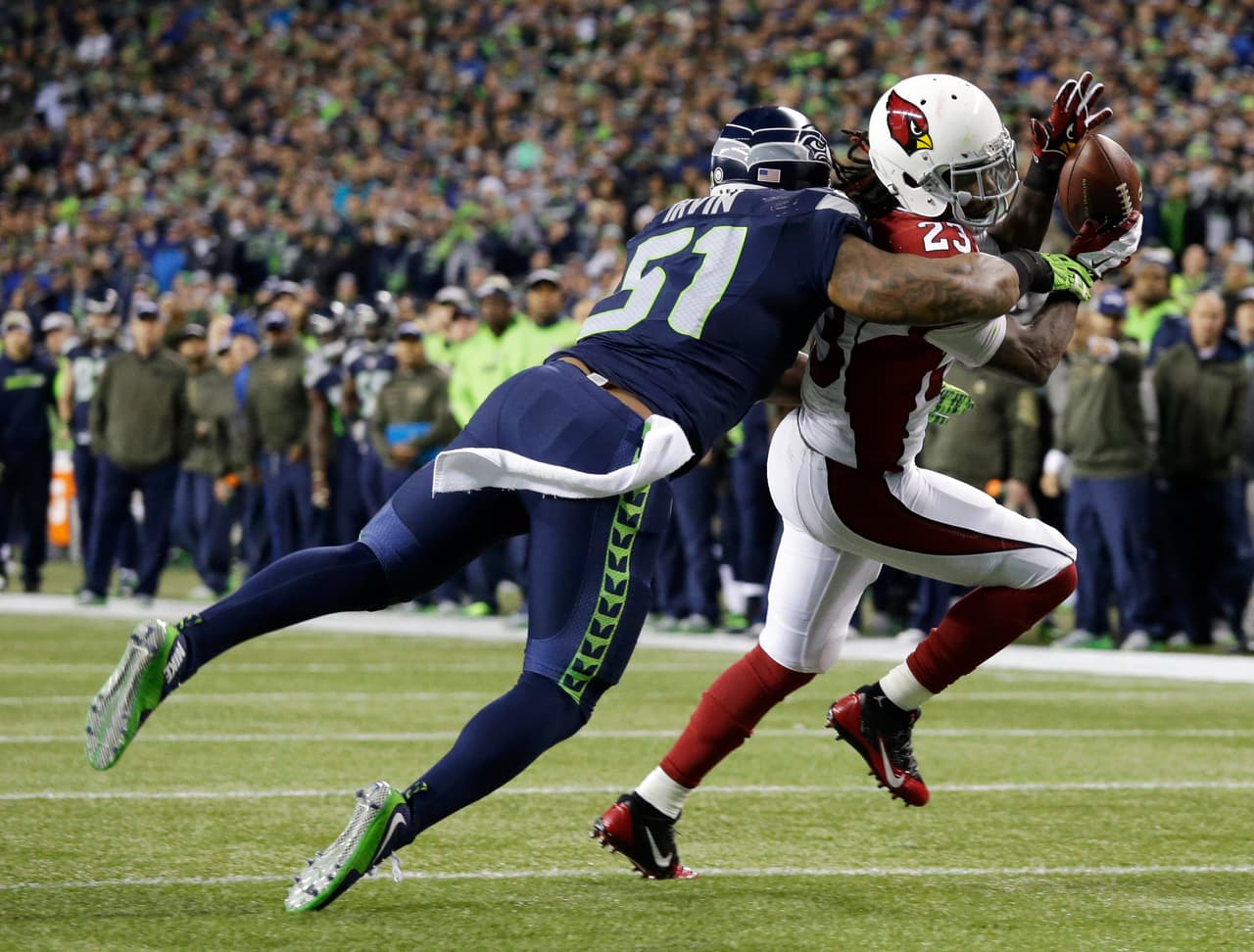 Los Cardinal salieron avantes del duelo ante los Seahawks 39-32. ¡Checa las mejores tomas del duelo plumífero!