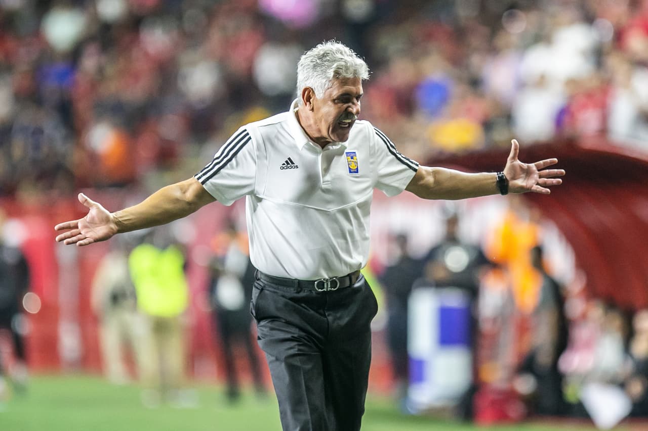 Suma Tuca 12 expulsiones con Tigres