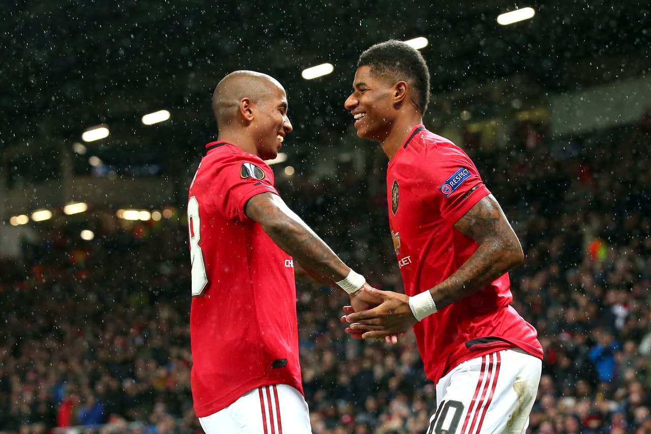 Los Red Devils ganan tranquilamente en Old Trafford con tres goles a cero al Partizan y pasan a la siguiente ronda de la Europa League.