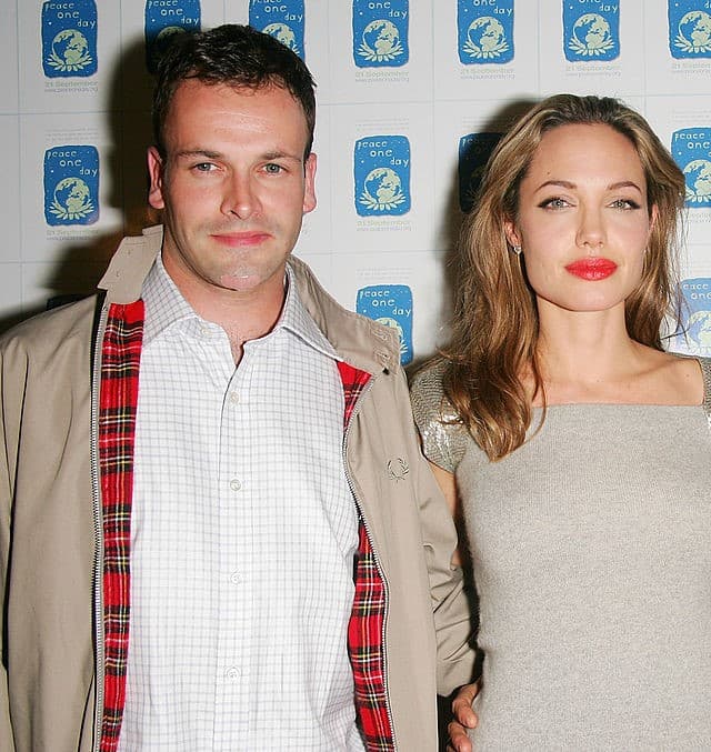 La pareja no duró mucho tiempo, pues estuvieron casados de 1996 a 1999.