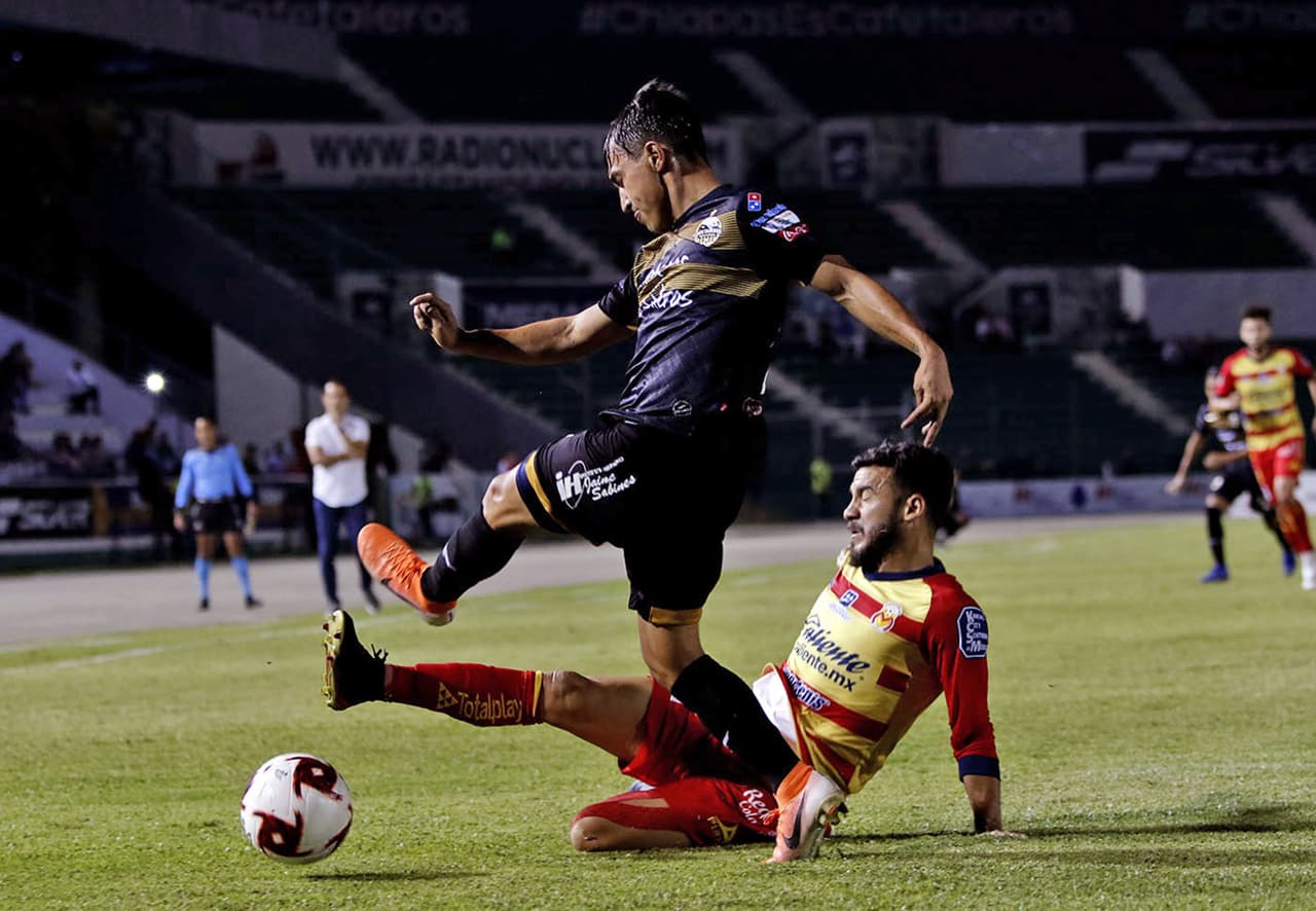 Varone marcó al 19’ para los locales. Aristeguieta (29’) emparejó el encuentro e Isaac Díaz convirtió dos penales (39’, 75’). Imperiale (92’) pareció para cerrar el marcador.