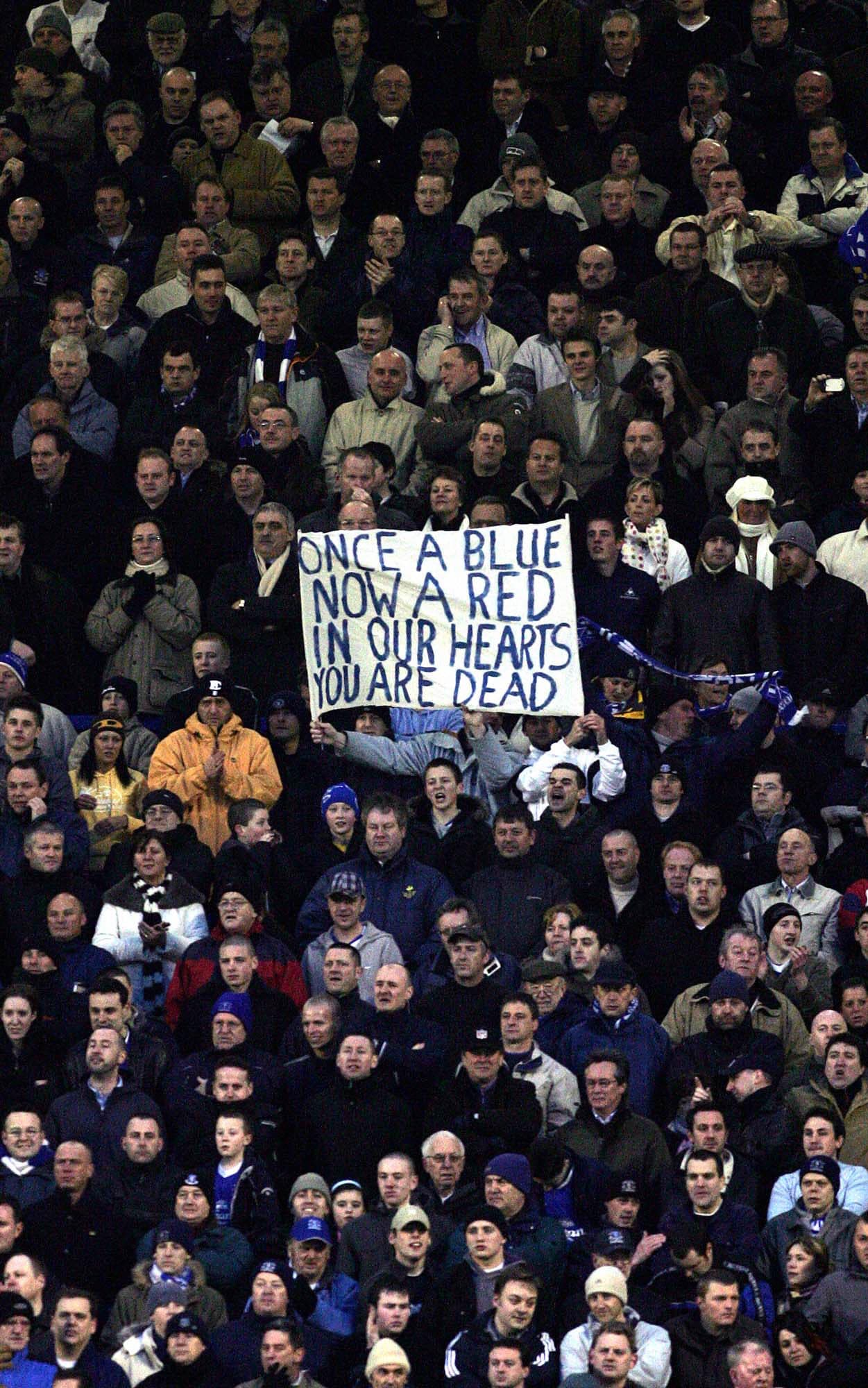 'Para nosotros, tú estás muerto', le decían los fanáticos del Everton a Rooney.