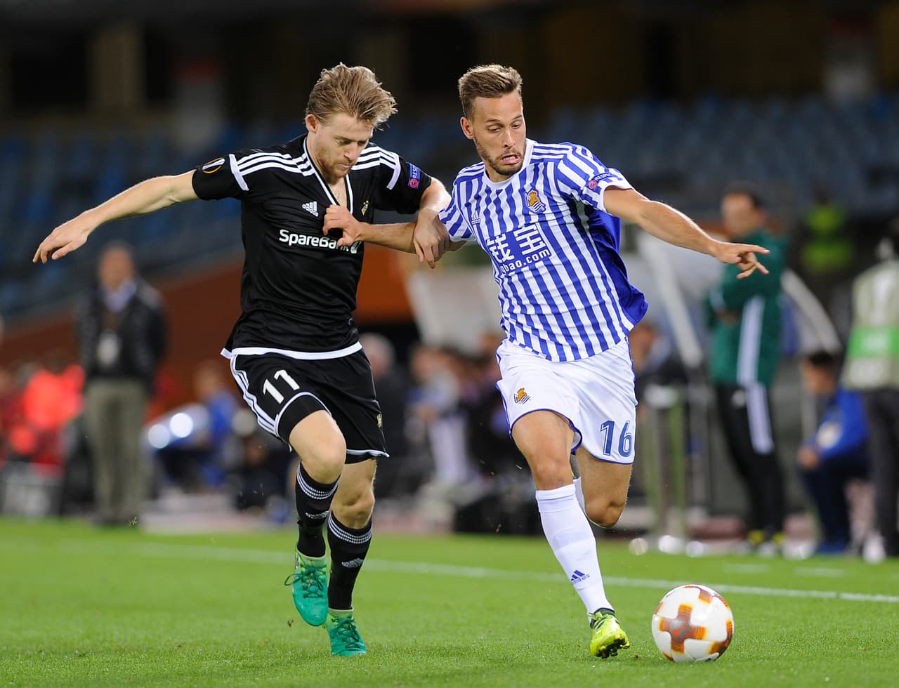 Real Sociedad comenzó la segunda parte con similar iniciativa para aumentar el marcador.