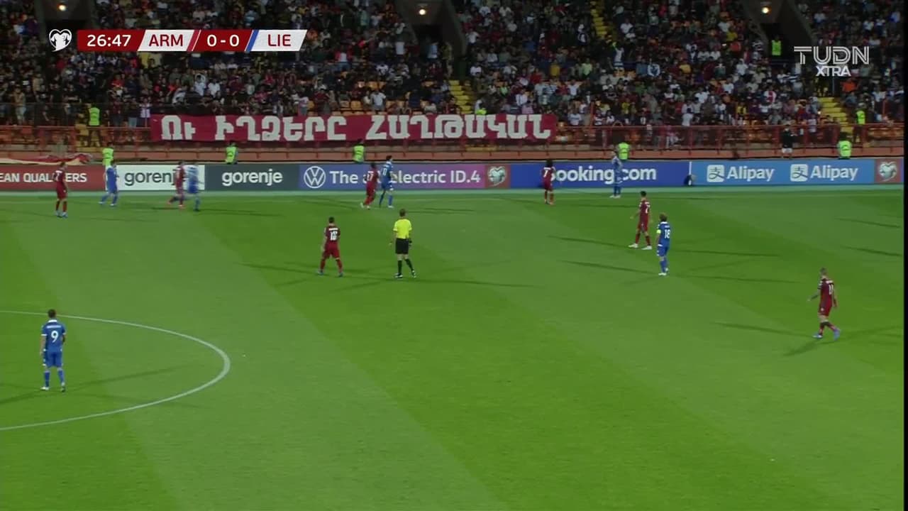 ¡TIRO ATAJADO! disparo por Solomon Ime Udo.