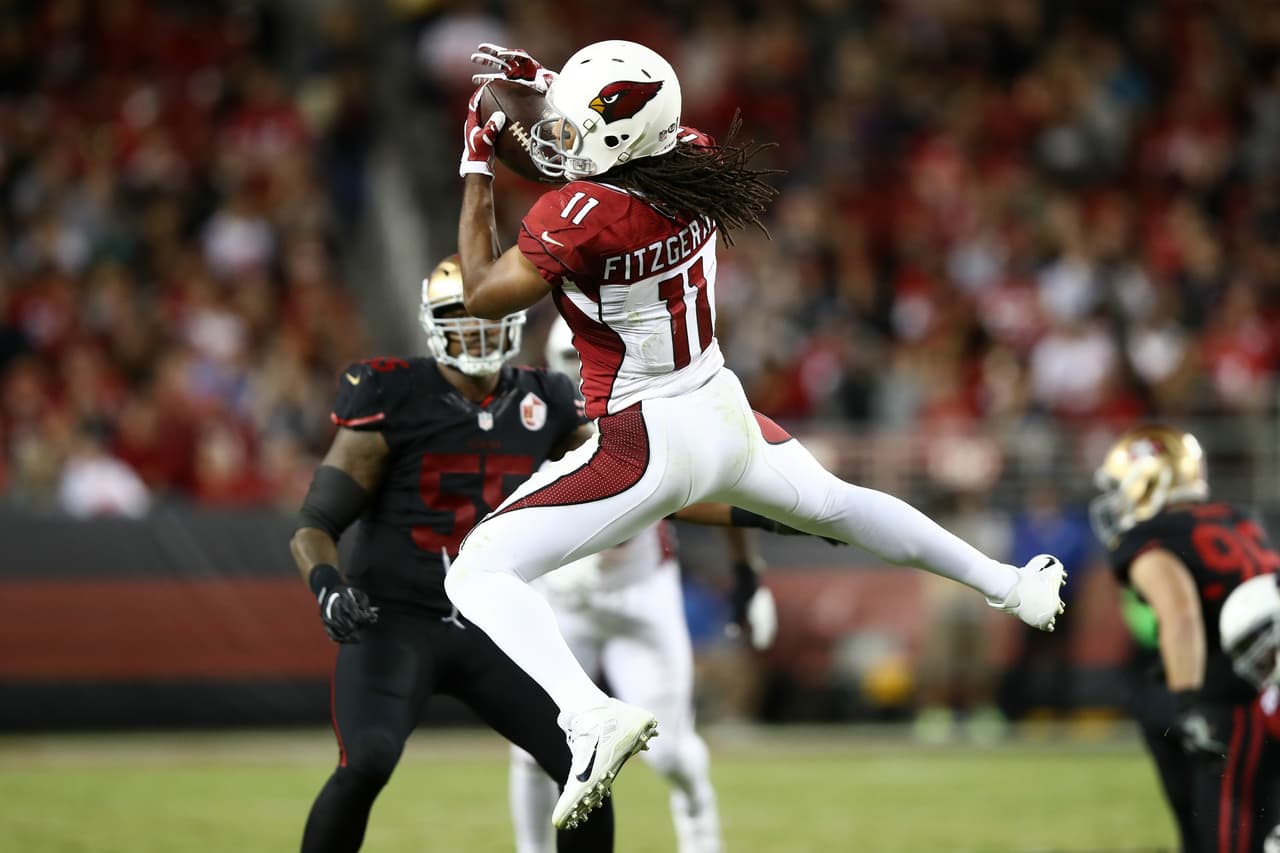 Larry Fitzgerald se lució ante los 49ers.