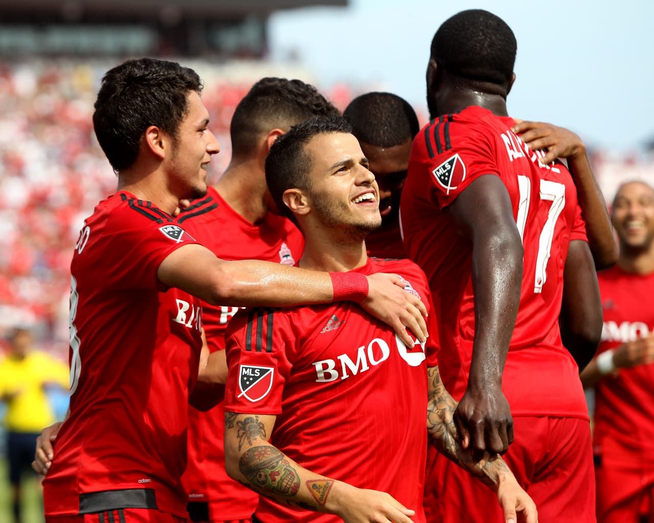 Sebastián Giovinco celebra su tanto frente Philadelphia Union, en la victoria 2-1 de Toronto.