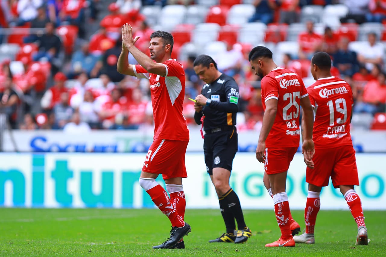 Toluca, Estado de México, 5 de mayo de 2019. , durante el juego de la jornada 17 del torneo Clausura 2019 de la Liga Bancomer MX, entre los Diablos Rojos del Toluca y Lobos BUAP, celebrado en el estadio Nemesio Diez. Foto: Imago7/Eloisa Sanchez