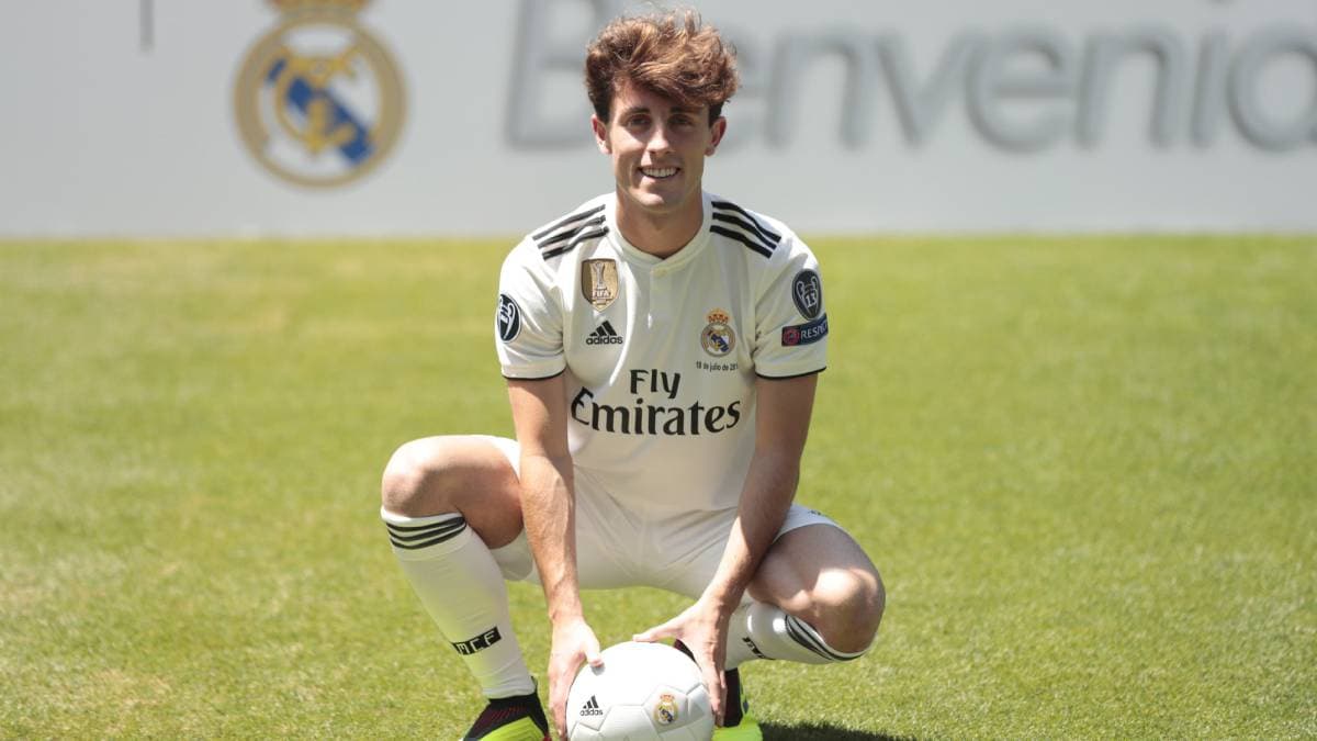7. Álvaro Odriozola - 30,6 millones de dólares de la Real Sociedad al Real Madrid C.F.