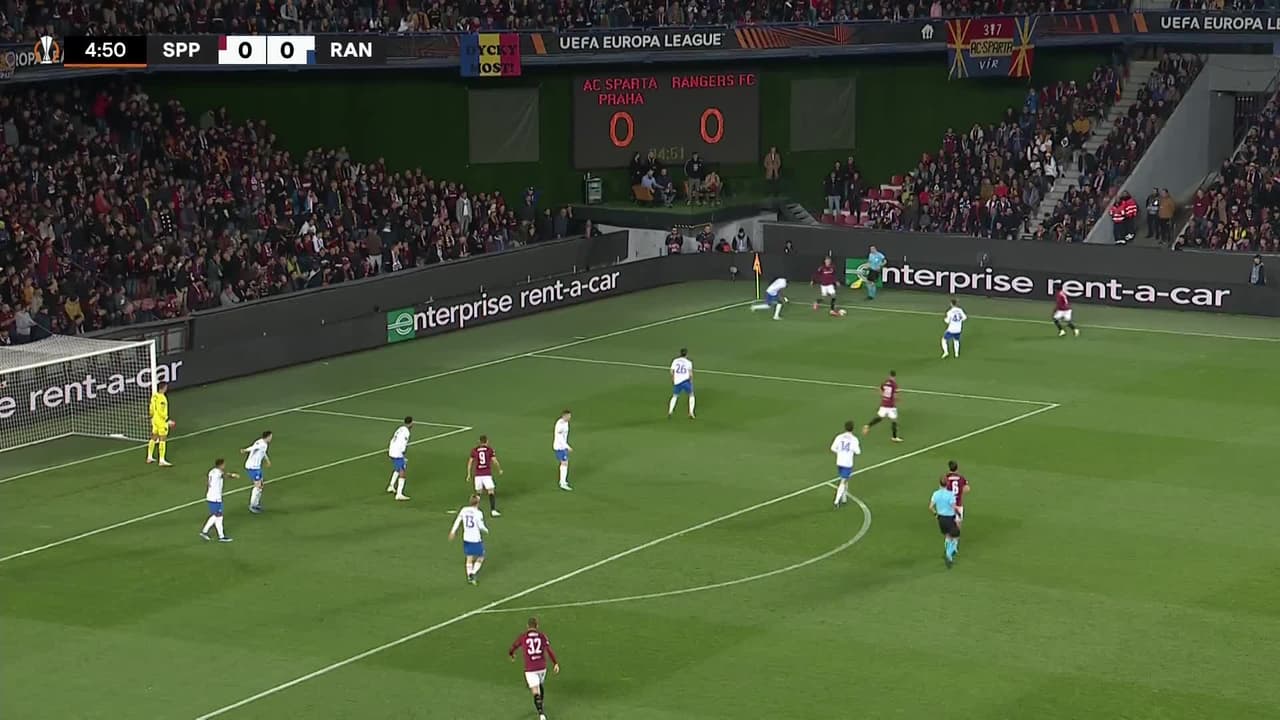 ¡TIRO ATAJADO! disparo por Veljko Birmancevic.