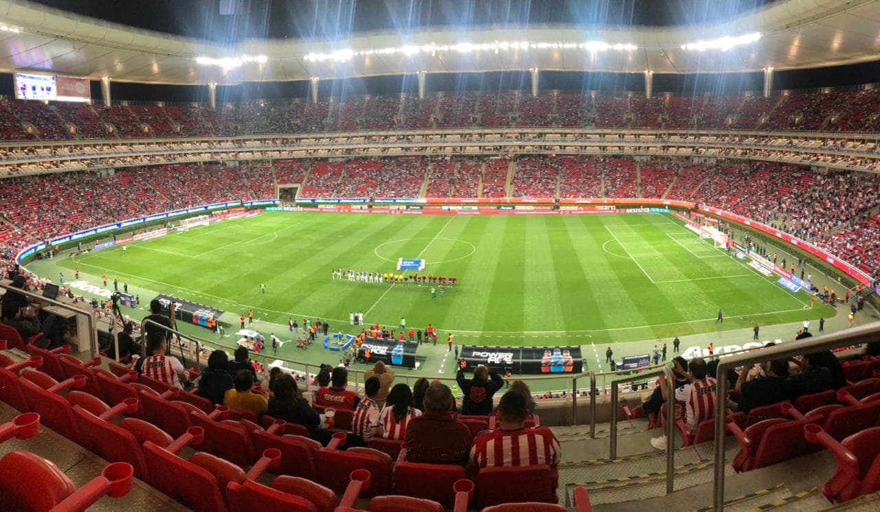 Así fue el protocolo antes del inicio del encuentro por la Jornada 9 del 
<a href="https://www.univision.com/deportes/futbol/liga-mx/*">Clausura 2019</a>.