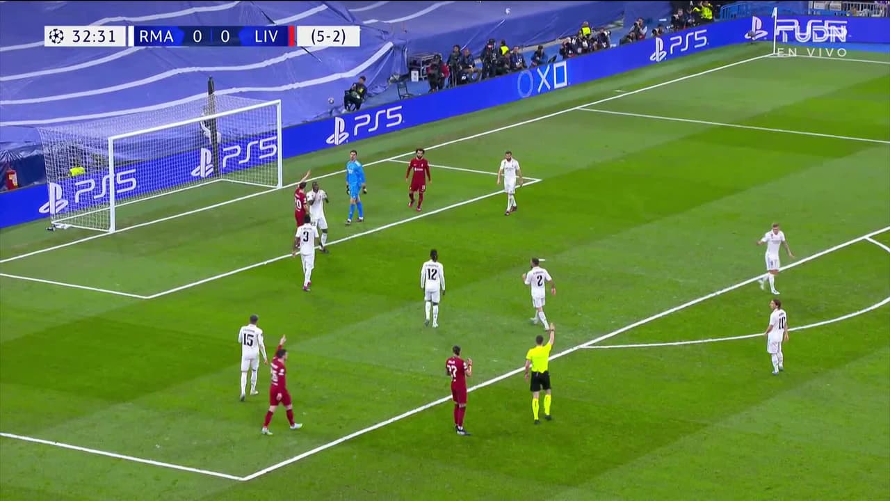 ¡TIRO ATAJADO! disparo por Darwin Núñez.