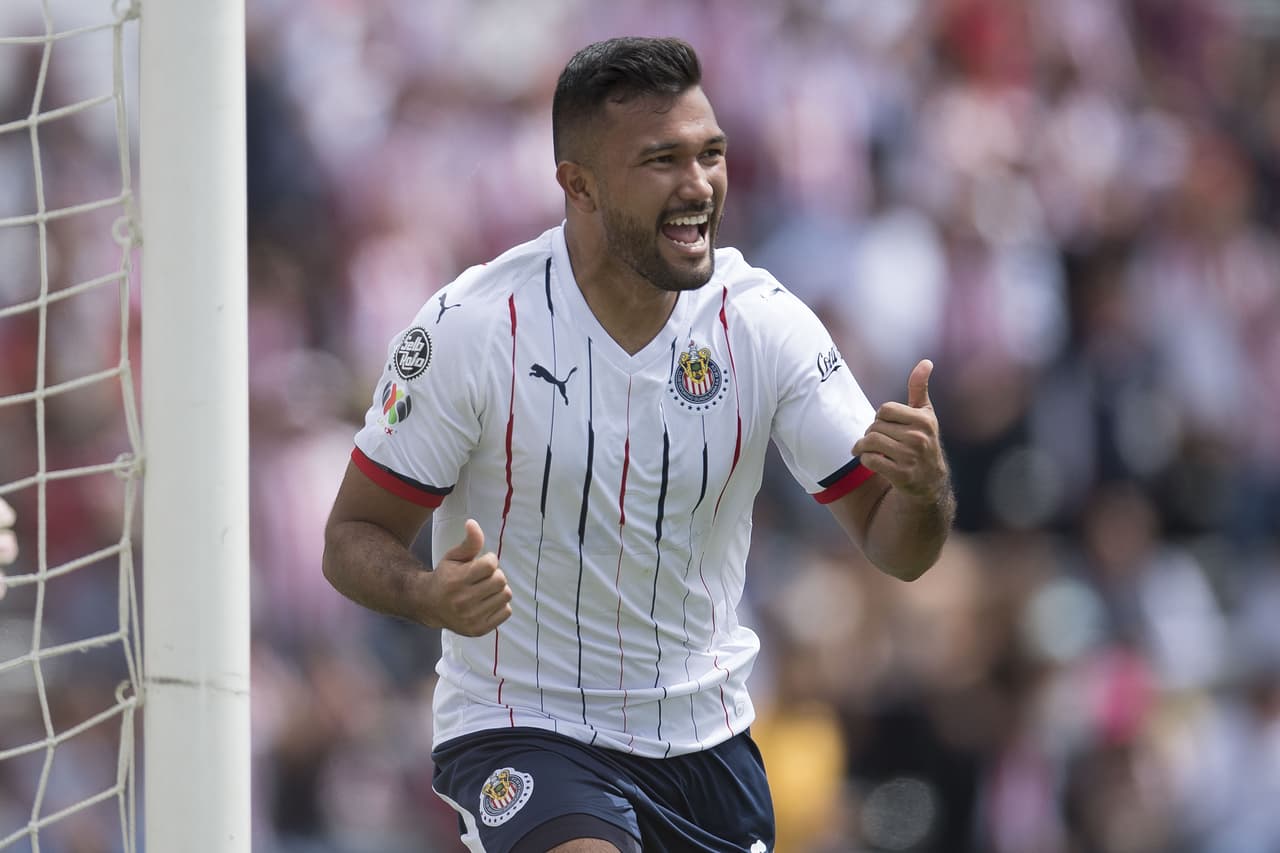 <b>Defensa:</b> Hedgardo Marín (Guadalajara, 9)