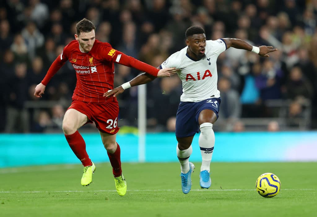 Con solitario gol de Roberto Firmino al minuto 38, Liverpool gana y extiende su poderio en la Premier League.