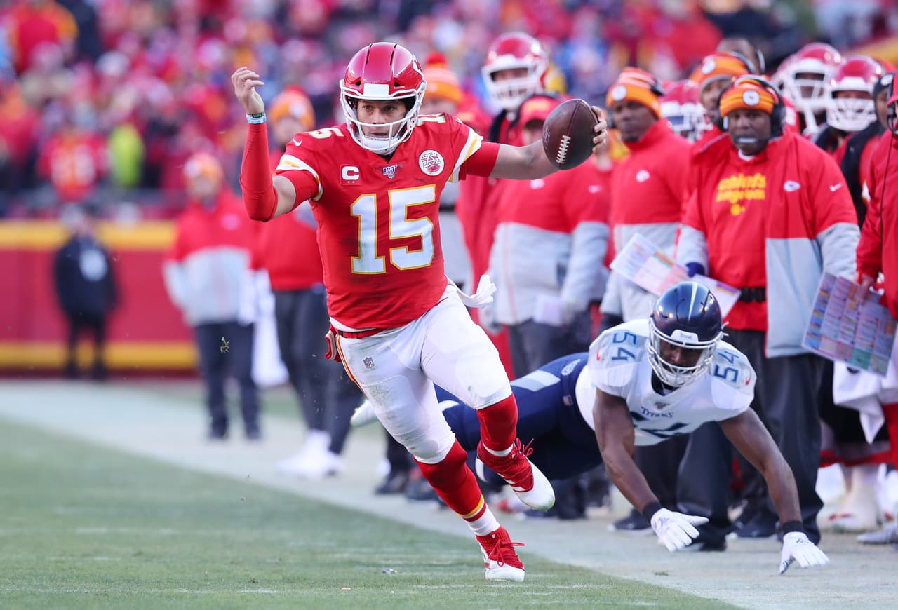 Patrick Mahomes lanzó 3 touchdowns y guía a los Chiefs a su tercer Super Bowl en la historia de la NFL.