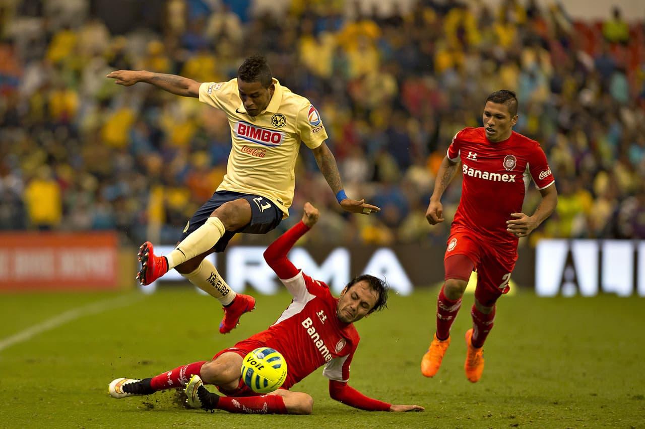 Toluca vs. América, ambos equipos llegan con un buen ritmo para la Jornada 15, aunque el equipo de Coapa cuenta con una ligera ventaja sobre los Diablos, ya que derrotaron 3-1 en el estadio Azteca a los dirigidos por Cardozo la temporada pasada.