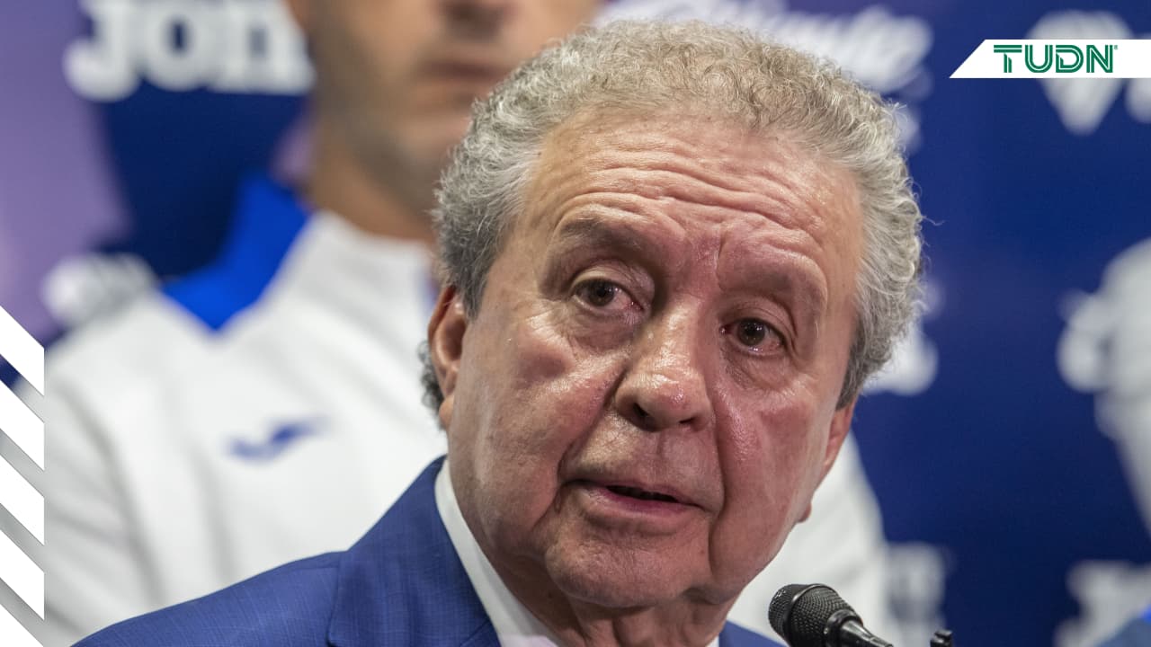 El directivo explicó que él es parte de la directiva de Cruz Azul.