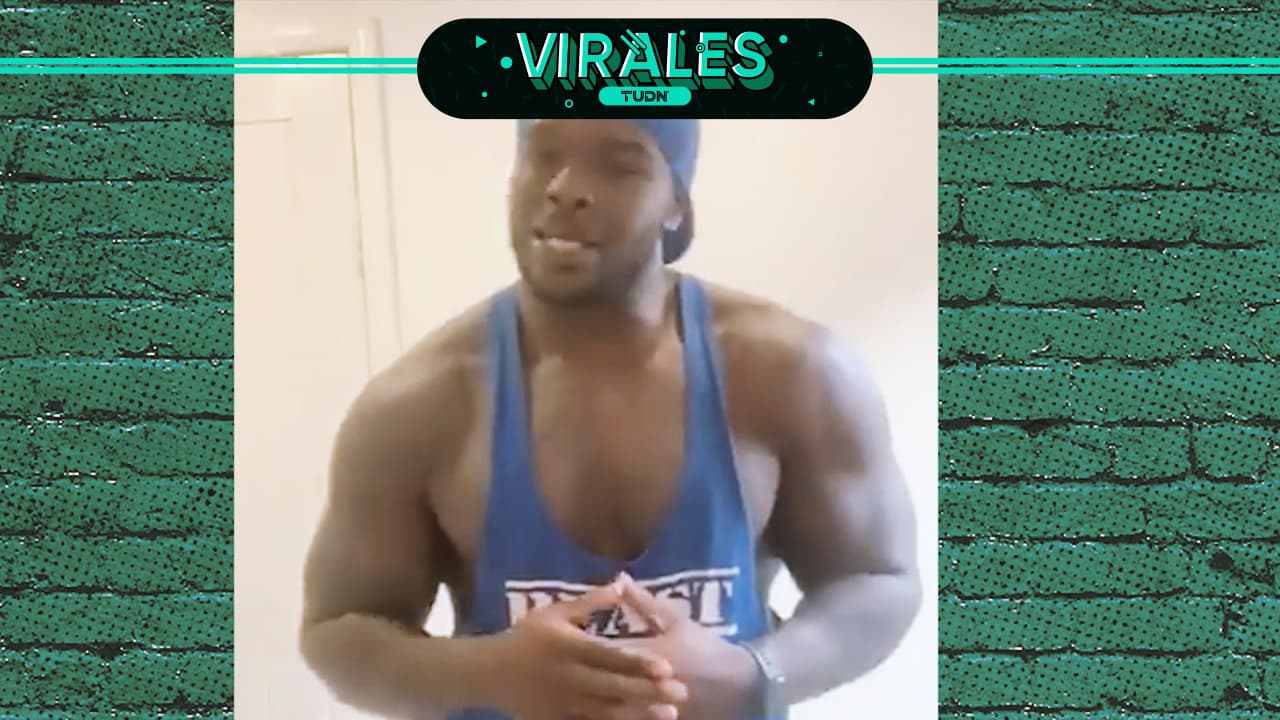 ¡El futbolista más fuerte del mundo quiere ser luchador!