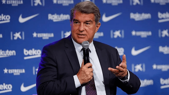 Laporta dice que será Xavi el que decida si juega o no Dembélé