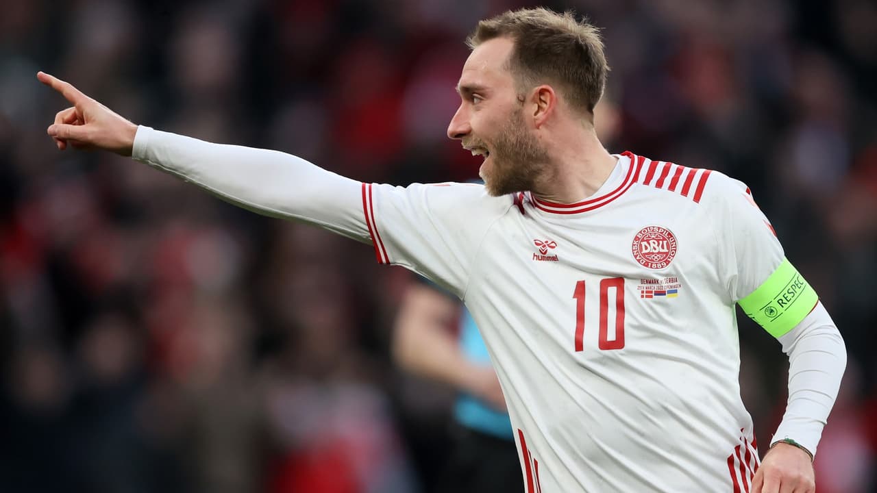 Eriksen hace gol con Dinamarca donde sufrió un infarto