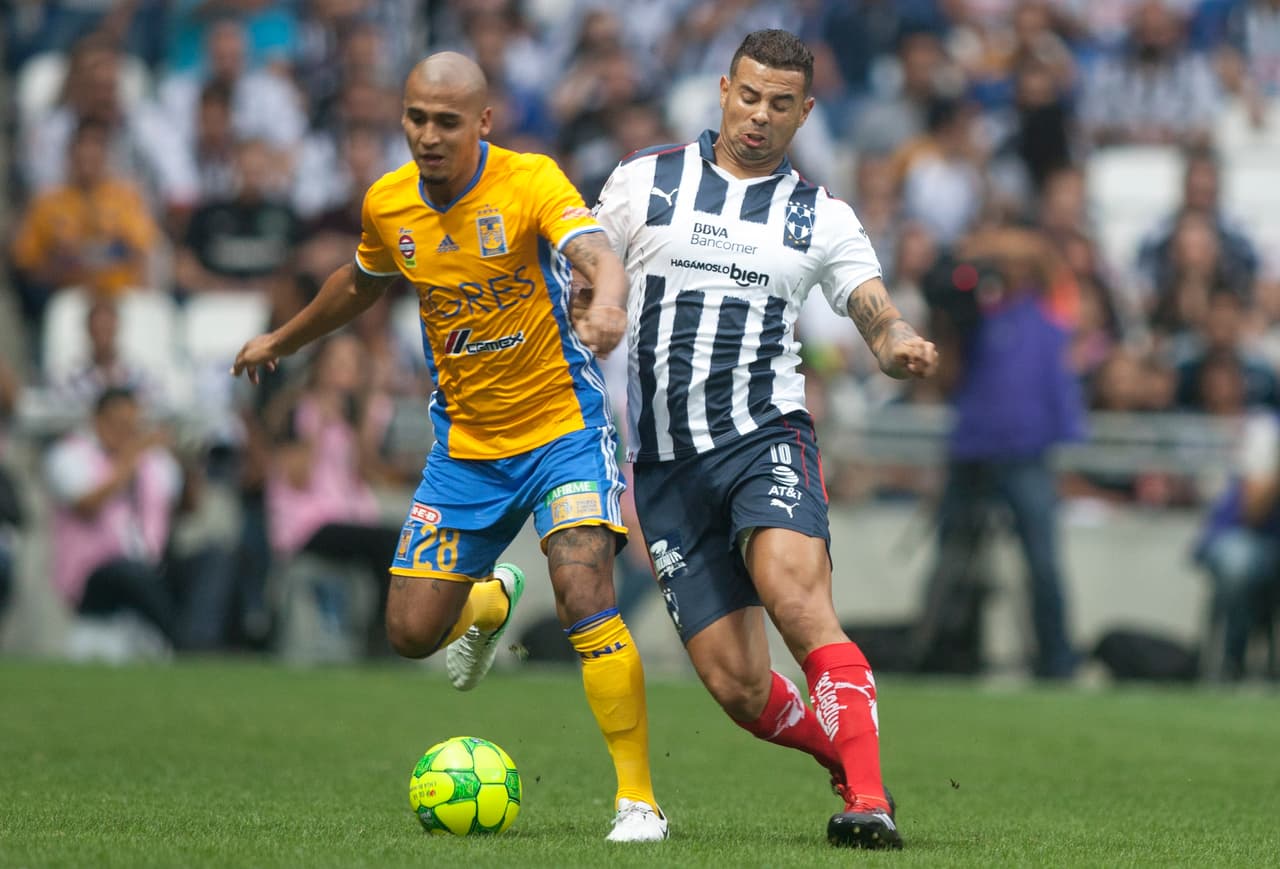 El futbolista colombiano también suele decantarse por la liga argentina: Edwin Cardona presionó a Rayados para ser cedido.