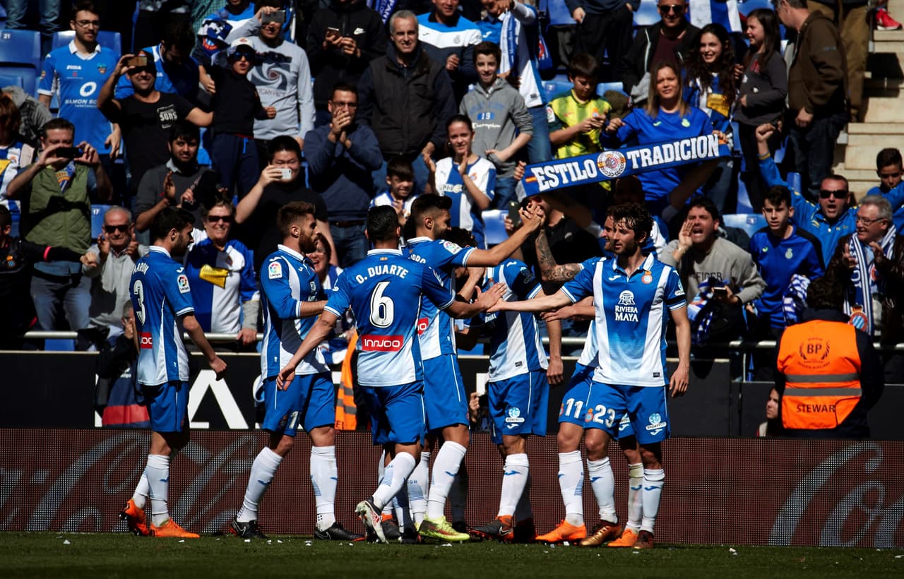Tras darle la vuelta al resultado, Espanyol fue amo y señor del partido en los últimos minutos en su casa.