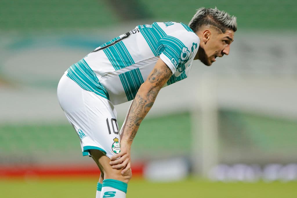 Chile libera a Diego Valdés, de Santos Laguna