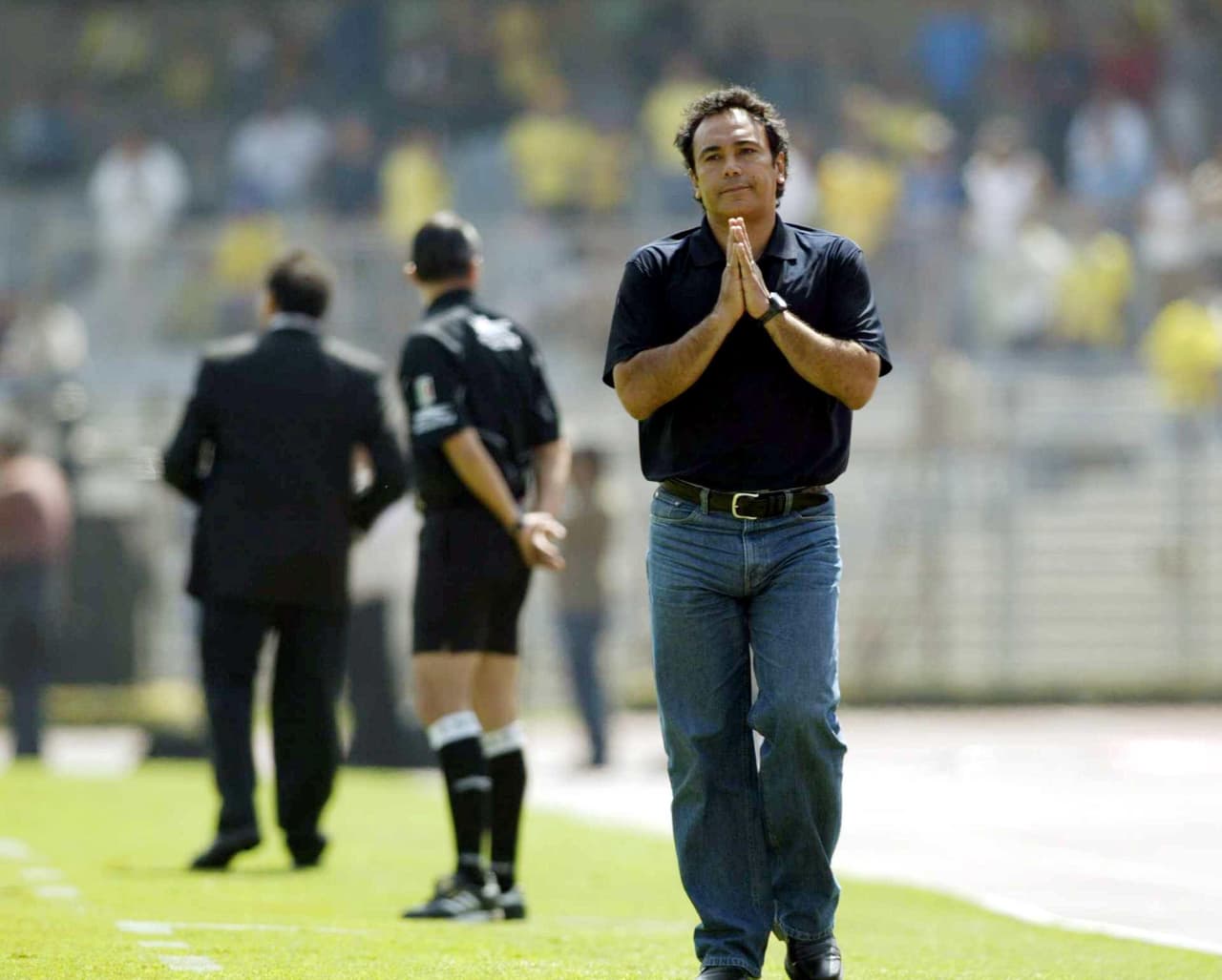 En el Verano del 2002, Hugo Sánchez era técnico de Pumas y llegaron a semifinales. Se enfrentaron a las Águilas de Lapuente y no sólo les ganaron, sino que consiguieron su título.