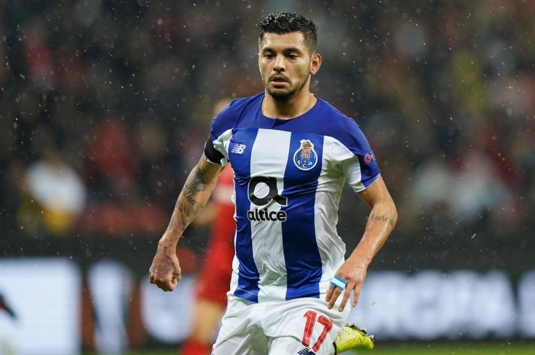 Tecatito cree que en la remontada del Porto sobre el Leverkusen