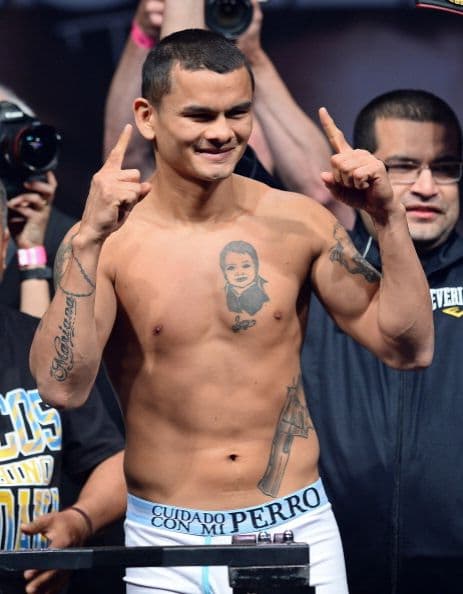 Los argentinos en la arena alentaron a su paisano con : 'Olé, olé, olé, Chino, Chino', éste agredeció con una gran sonrisa.