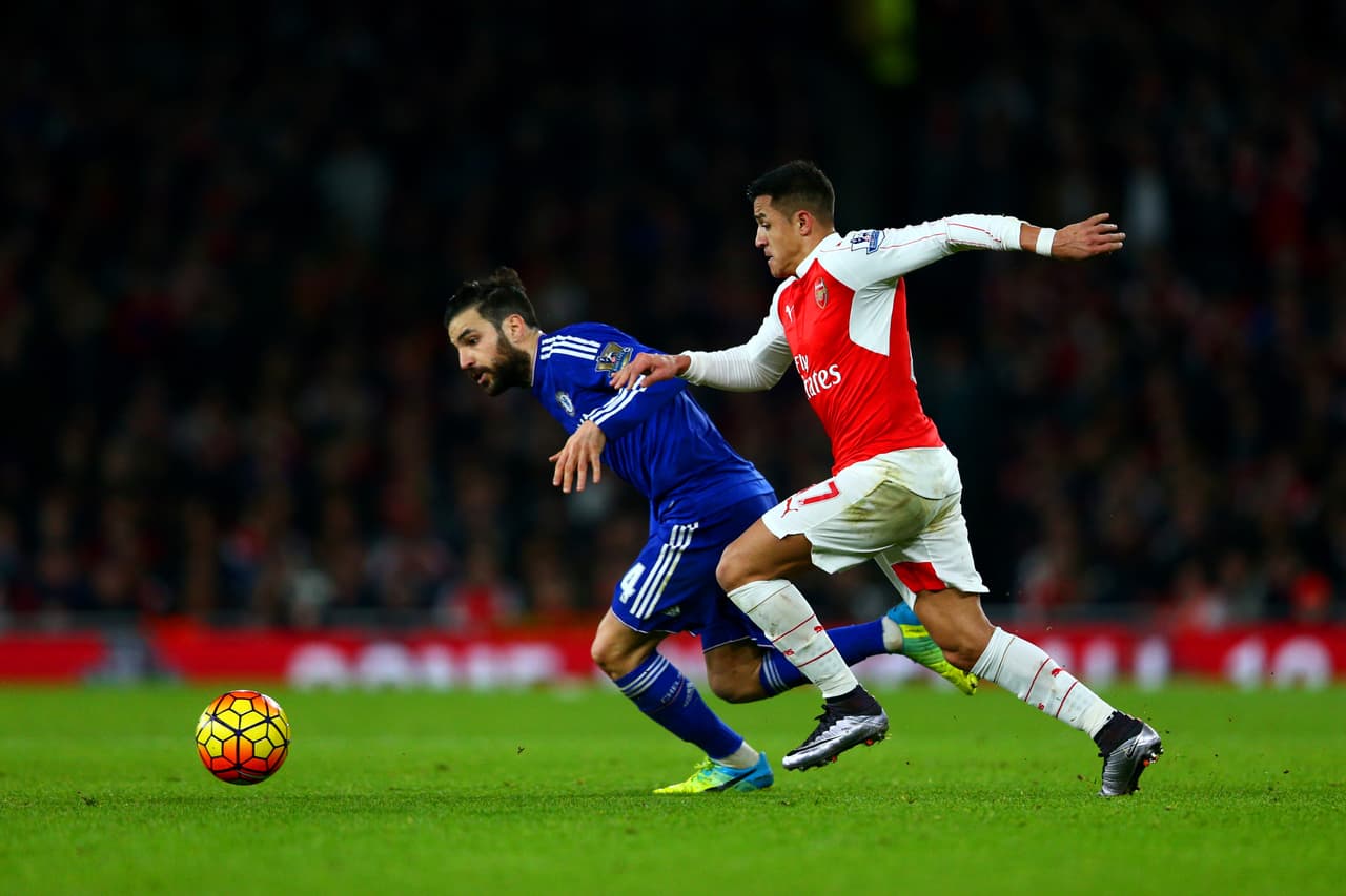 Pese al hombre menos el Arsenal no bajó la intensidad y buscó el arco rival. Aunque las mejores llegadas del partido fueron del Chelsea.