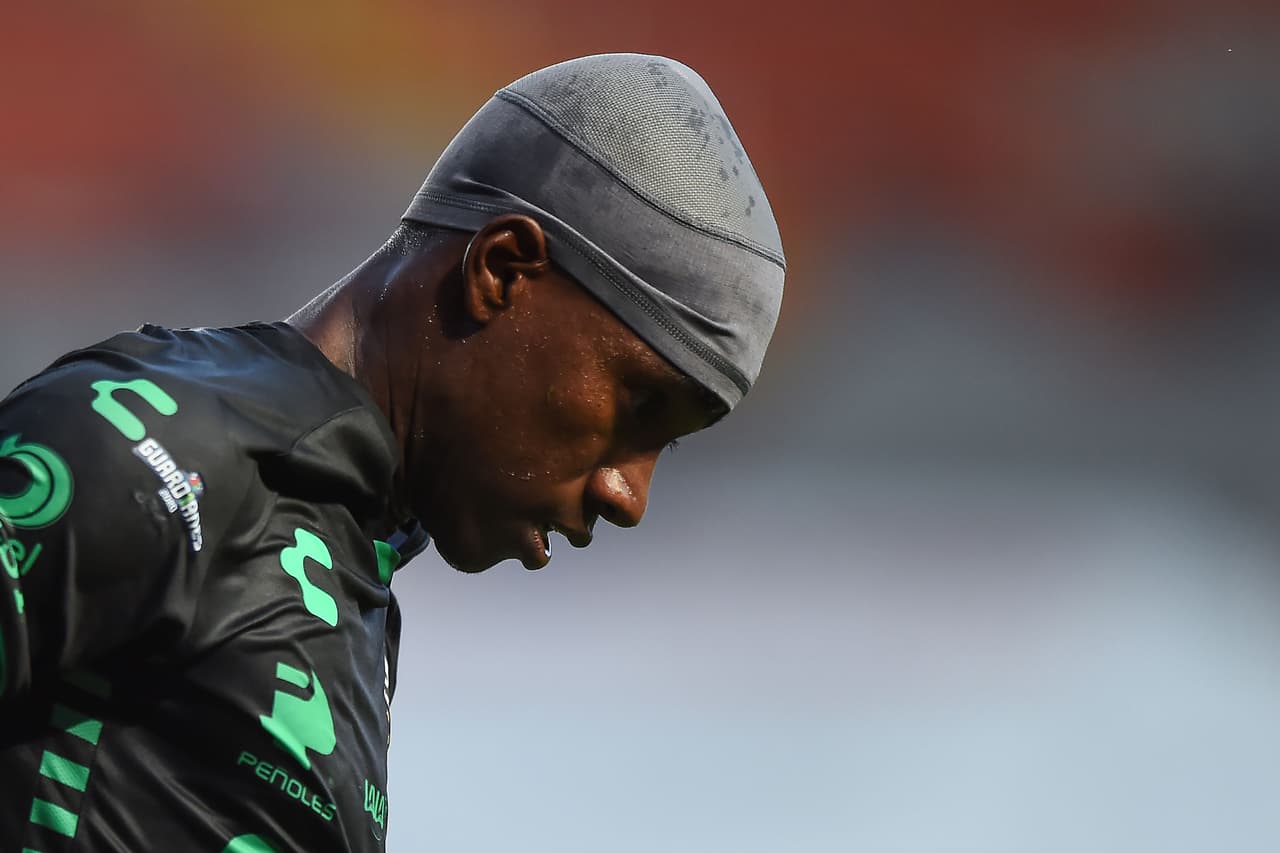 Félix Torres tras sufrir racismo: 'Estoy muy golpeado'