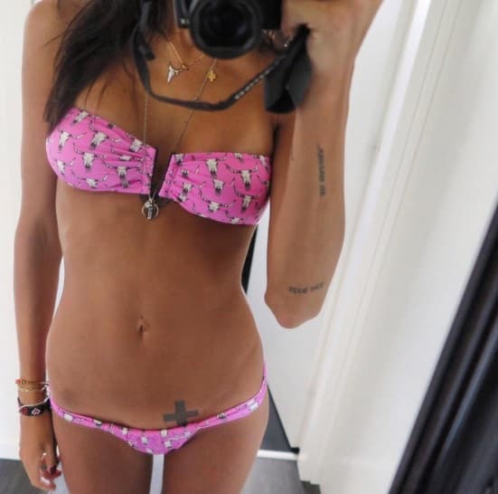 Chiara es una sexy bloguera italiana que según la prensa rosa es novia del jugador de la Juventus, Simone Zaza. Así que el equipo italiano tiene una nueva fanática.