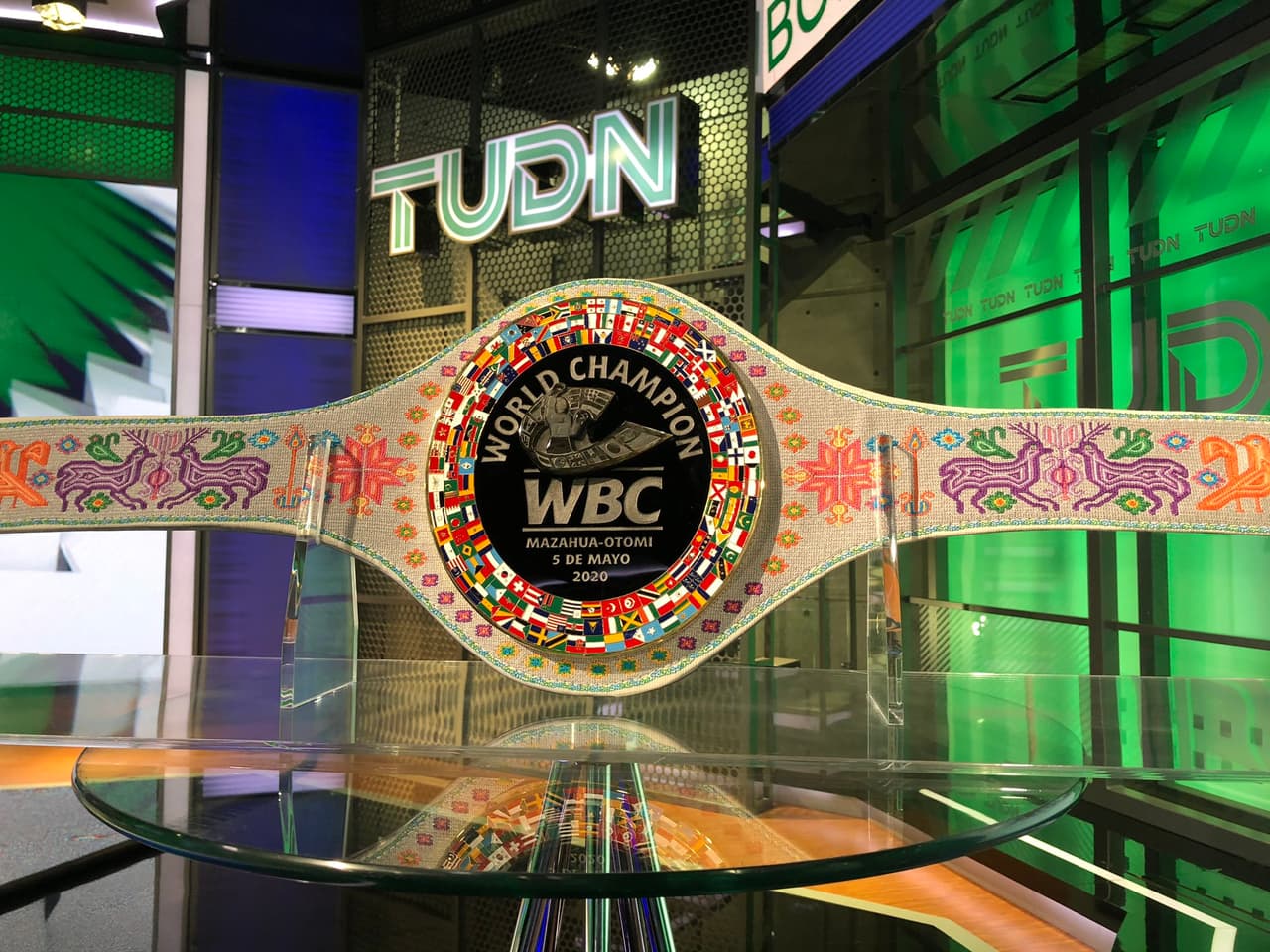 Este es el cinturón que se iba a entregar al ganador de Canelo-Saunders