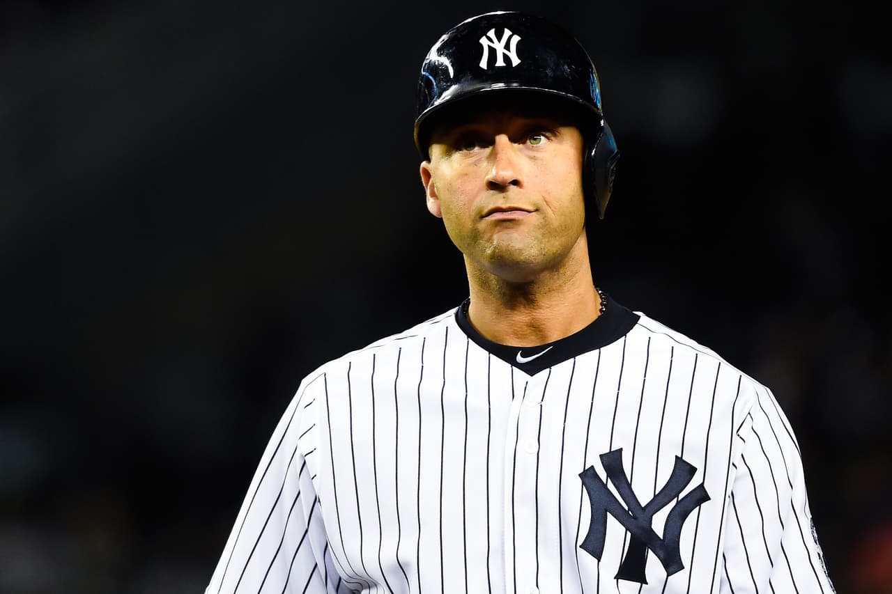 Por otro lado, el beisbolista Derek Jeter confesó en 2012 que, al iniciar cada día, por las mañanas, practica la meditación durante una hora.
<br>