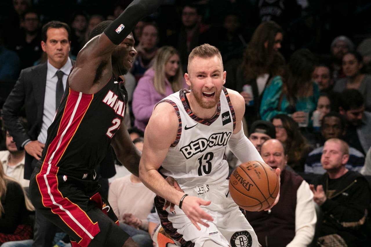 Miami se enracha al final y le da la vuelta a los Nets en Brooklyn