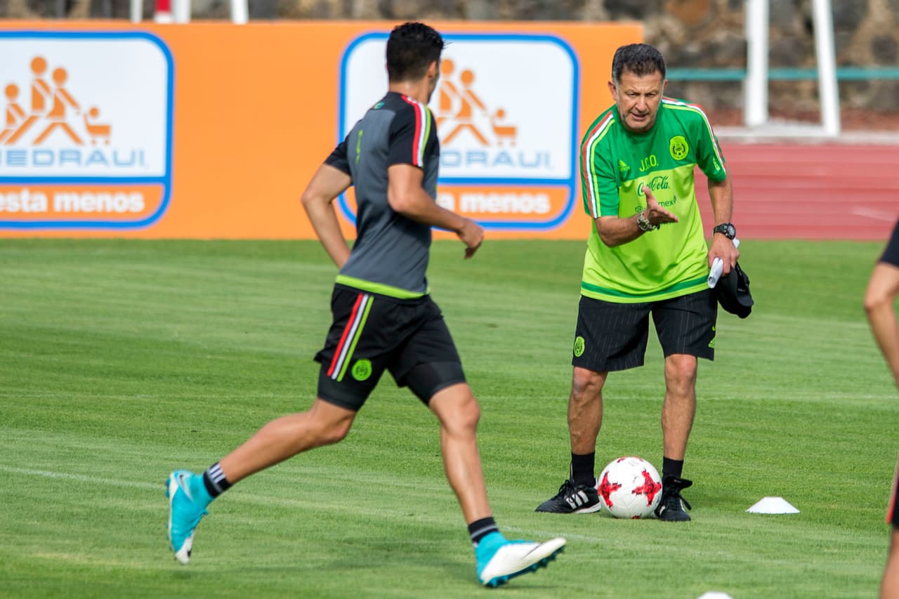 Bajo la batuta del colombiano Juna Carlos Osorio, 15 jugadores entrenaron en el Estadio Centenario de Morelos con el juego ante los 'canaleros' en la cabeza (primero de septiembre).