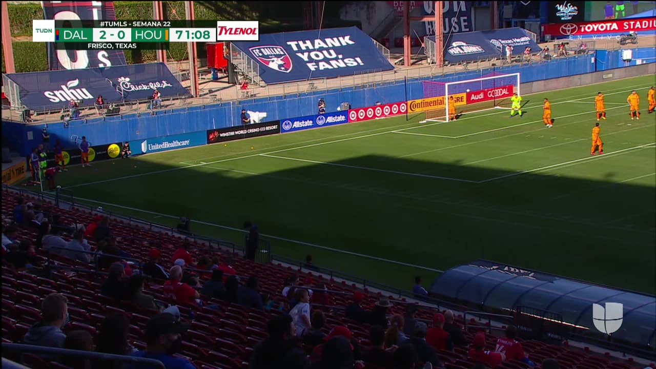 ¡TIRO ATAJADO! disparo por Andrés Ricaurte.