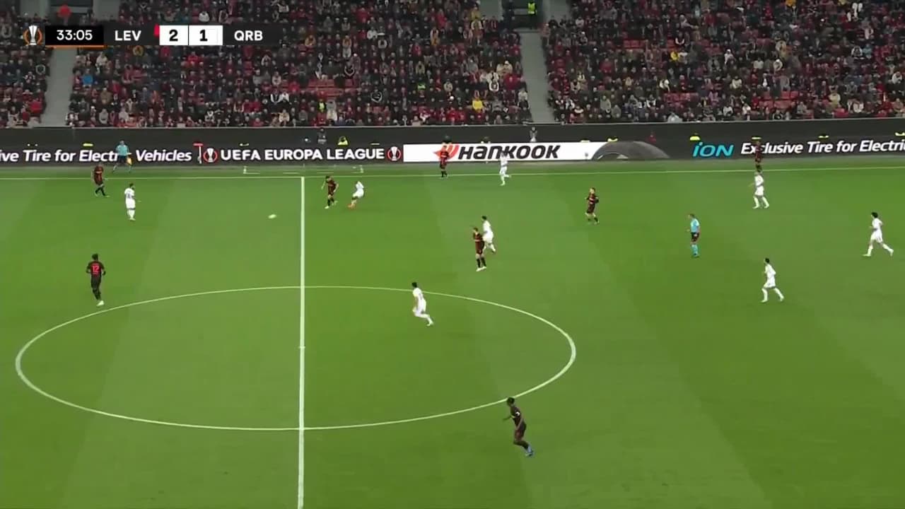 ¡TIRO ATAJADO! disparo por Victor Boniface.