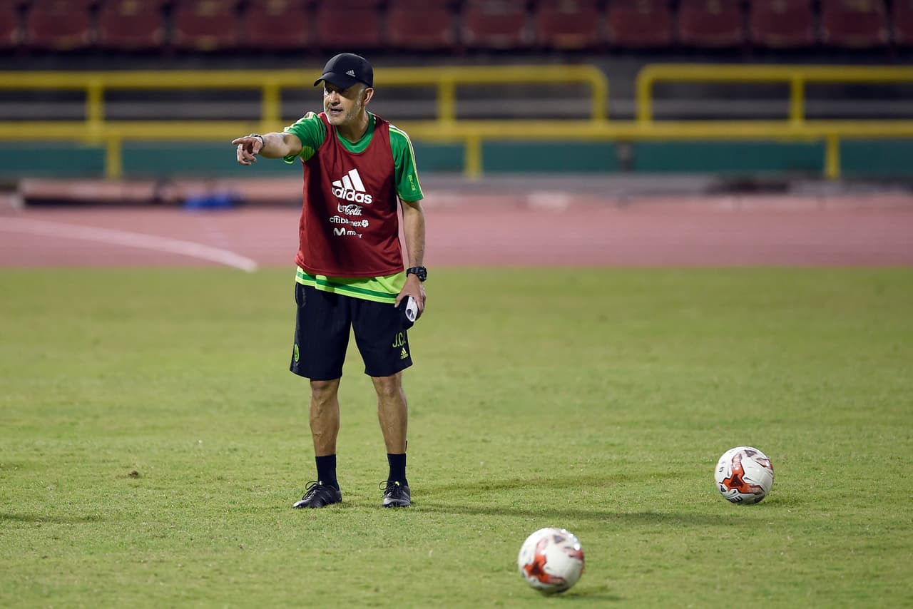 El colombiano, como técnico del 'Tri', ha dirigido 20 partidos, con 16 triunfos, tres empates y una derrota, la goleada 7-0 contra Chile, que de a poco queda atrás a punta de buenas actuaciones.