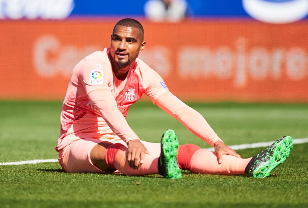 El futbolista alemán de origen ghanés, Kevin-Prince Boateng, quien jugó la segunda mitad de la temporada pasada en el FC Barcelona, cedido por el Sassuolo, club con el que tiene contrato hasta 2021, pero en el que parece que no seguirá. Según Sky Italia, la Fiorentina pagará 1 millón de euros al Sassuolo para hacerse con los servicios del atacante.