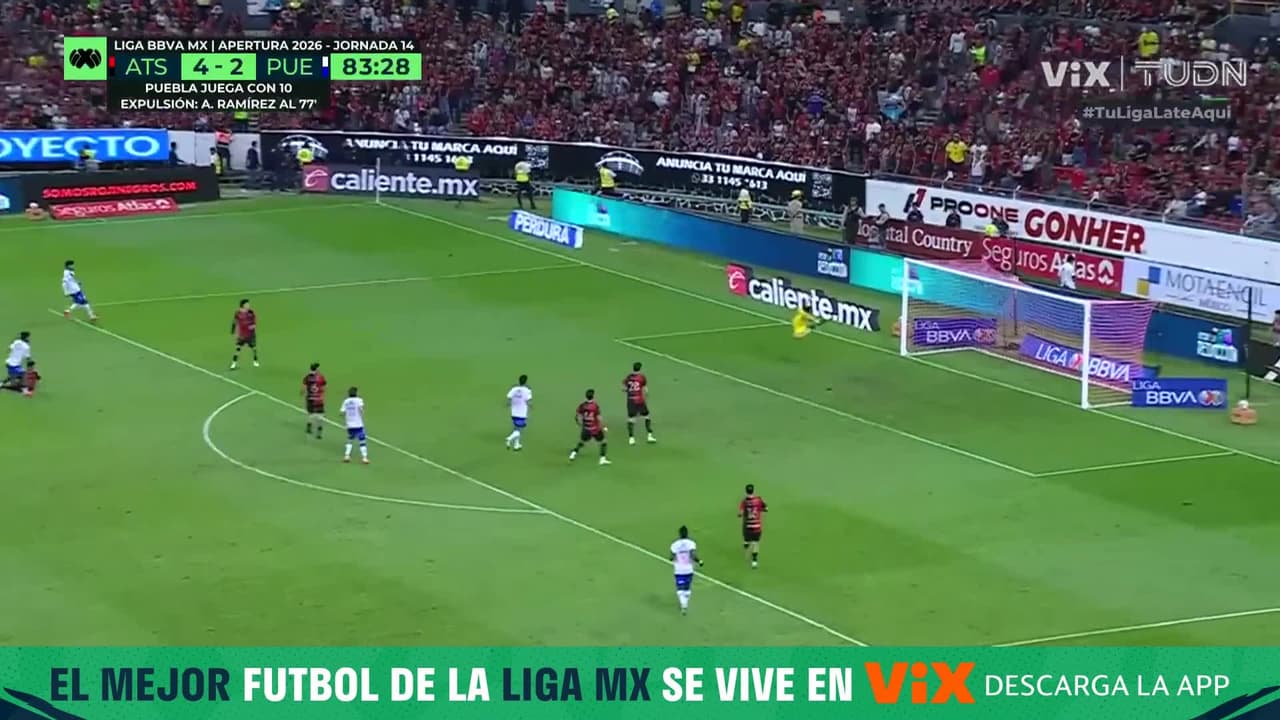 ¡MADRE MÍA! ¡GOLAZO DE OMAR MORENO QUE ACERCA A LA FRANJA!