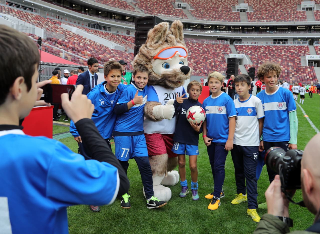El lobo Zabivaka también estuvo presente en Luzhniki.