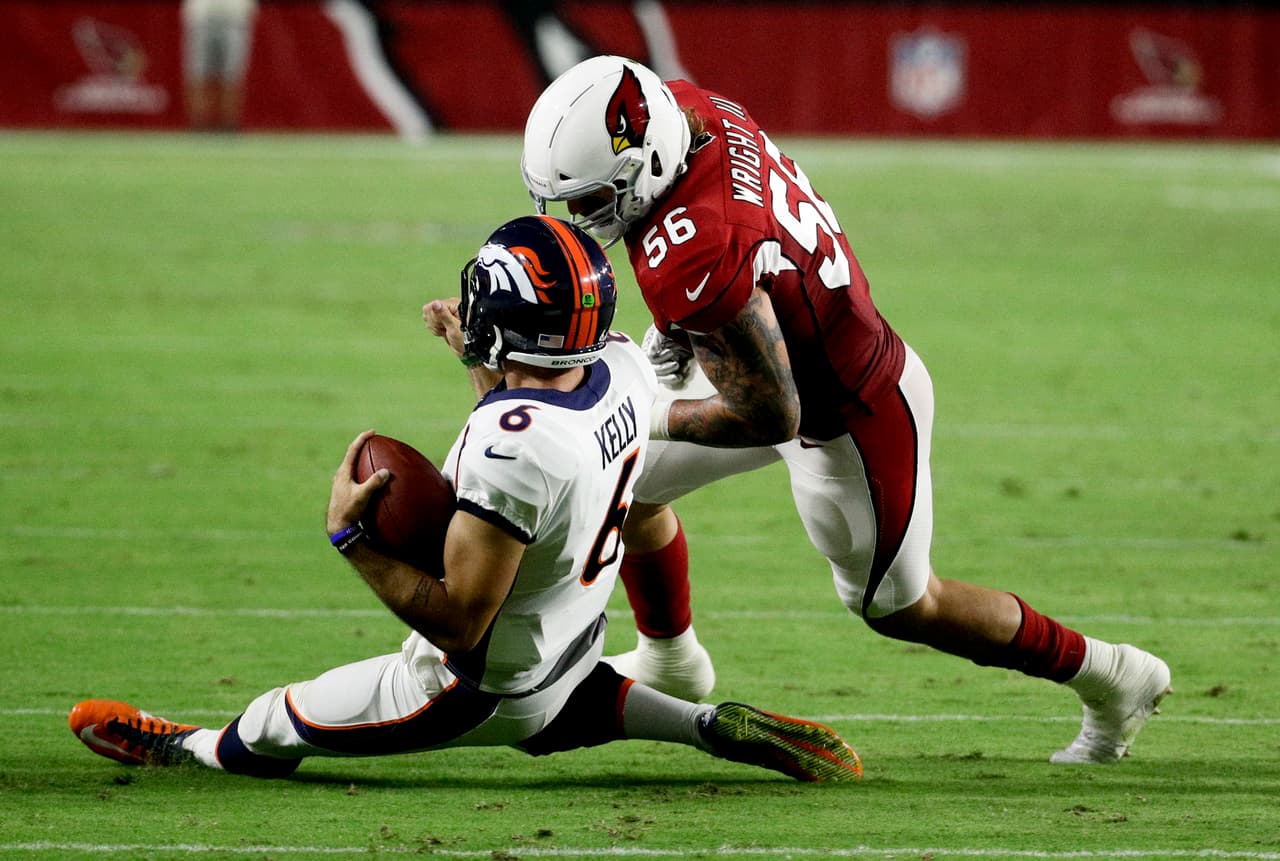 <b>Broncos 21-10 Cardinals</b>. El pasador suplente de Denver Paxton Lynch tuvo una actuación destacada al lanzar para 128 yardas completando 14 de 15 intentos con dos pases de touchdown.
