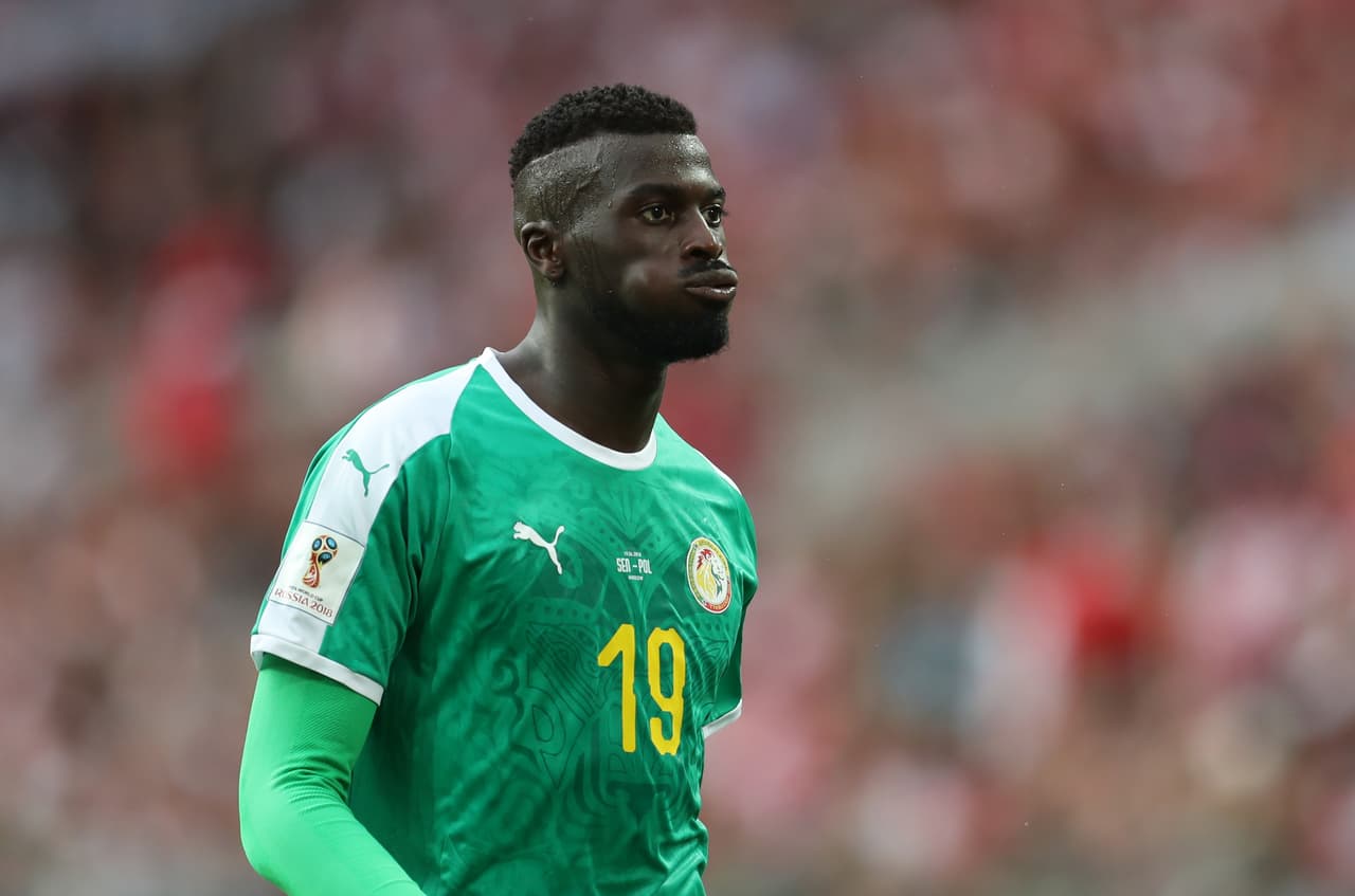 En Italia se asegura que el mundialista senegalés M'Baye Niang dejará el Torino para jugar en el Stade Rennes.