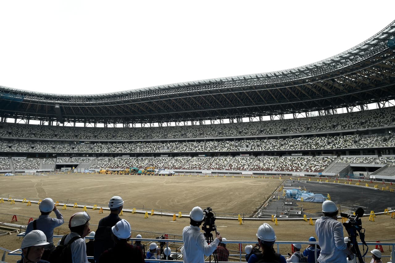 El próximo 21 de diciembre será la primera vez en la que el público podrá visitar el estadio, con ocasión de un evento de apertura del recinto en el que participarán atletas y artistas.