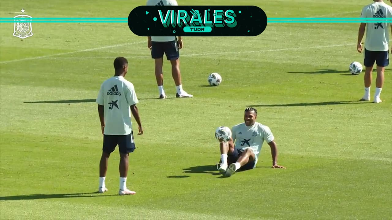 ¡Son de otro mundo! Tremendas dominadas de Ansu Fati y Traoré